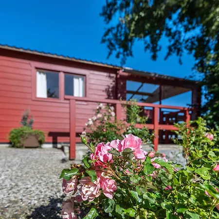 Harrsen Apartment *